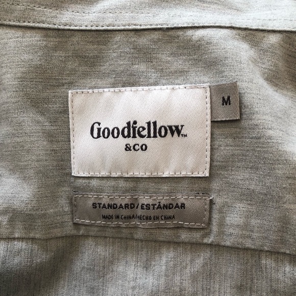 NWOT Goodfellow & Co Light Grey Long Sleeve Collared Pocket Button Down Shirt M - Picture 13 of 16